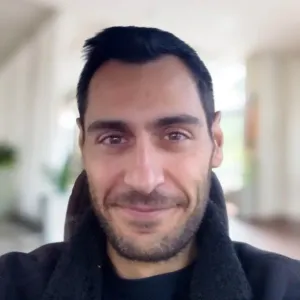 Portrait de Damien BECHERINI